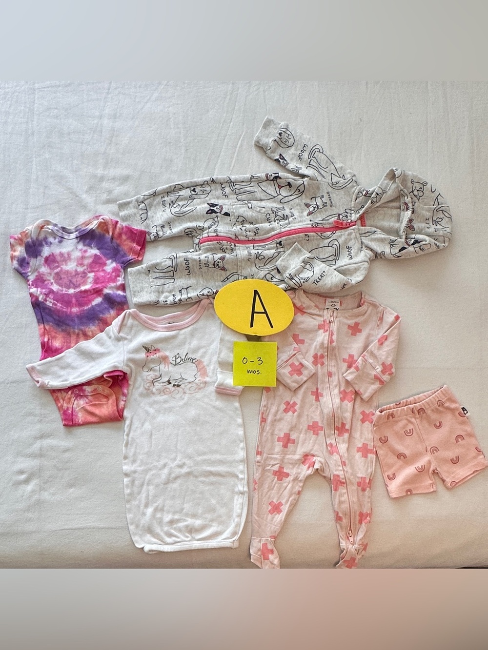 0-3 M - Baby Girls Neutral & Pink Clothing Bundle with Hoodie (5 items)
